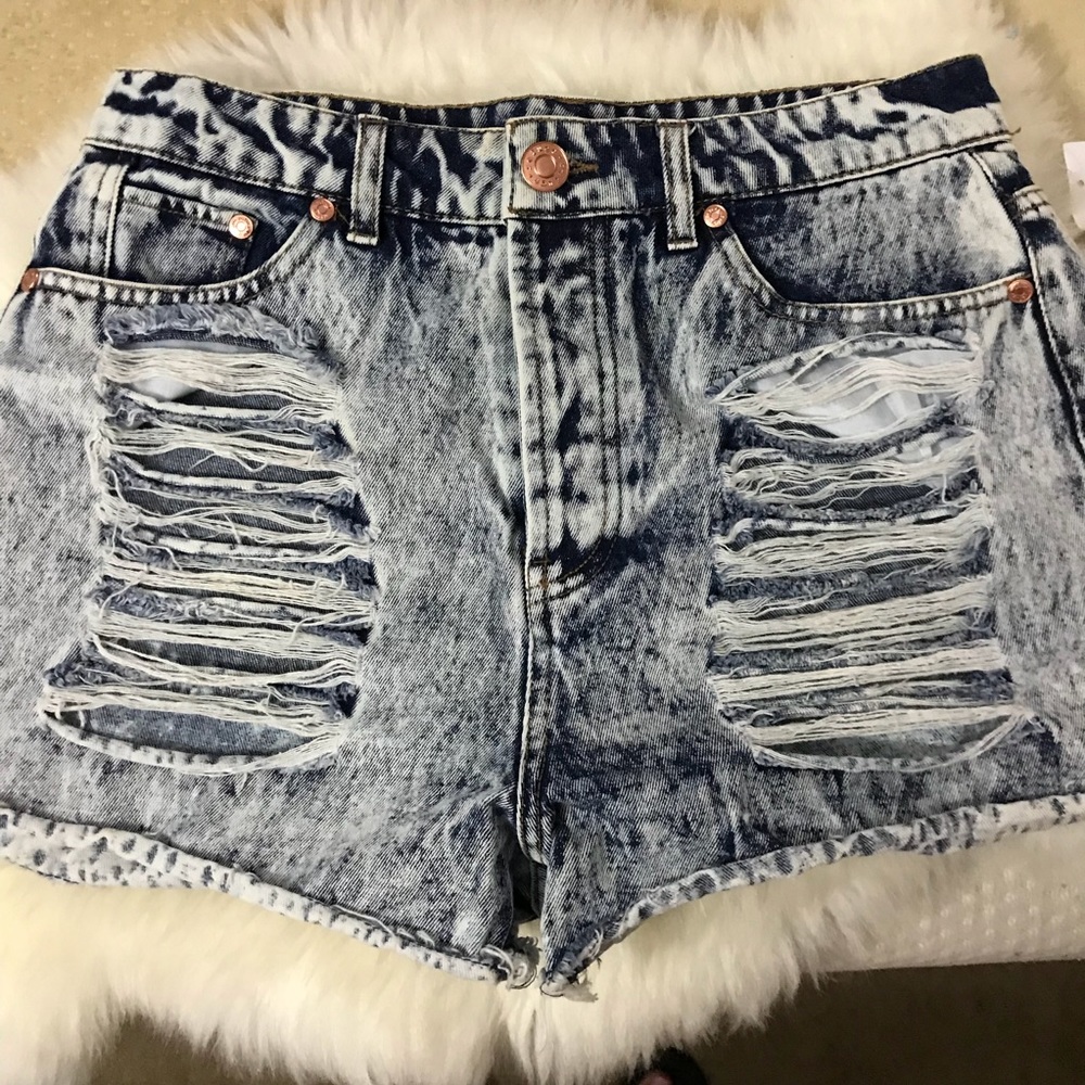 High waist shorts distressed
